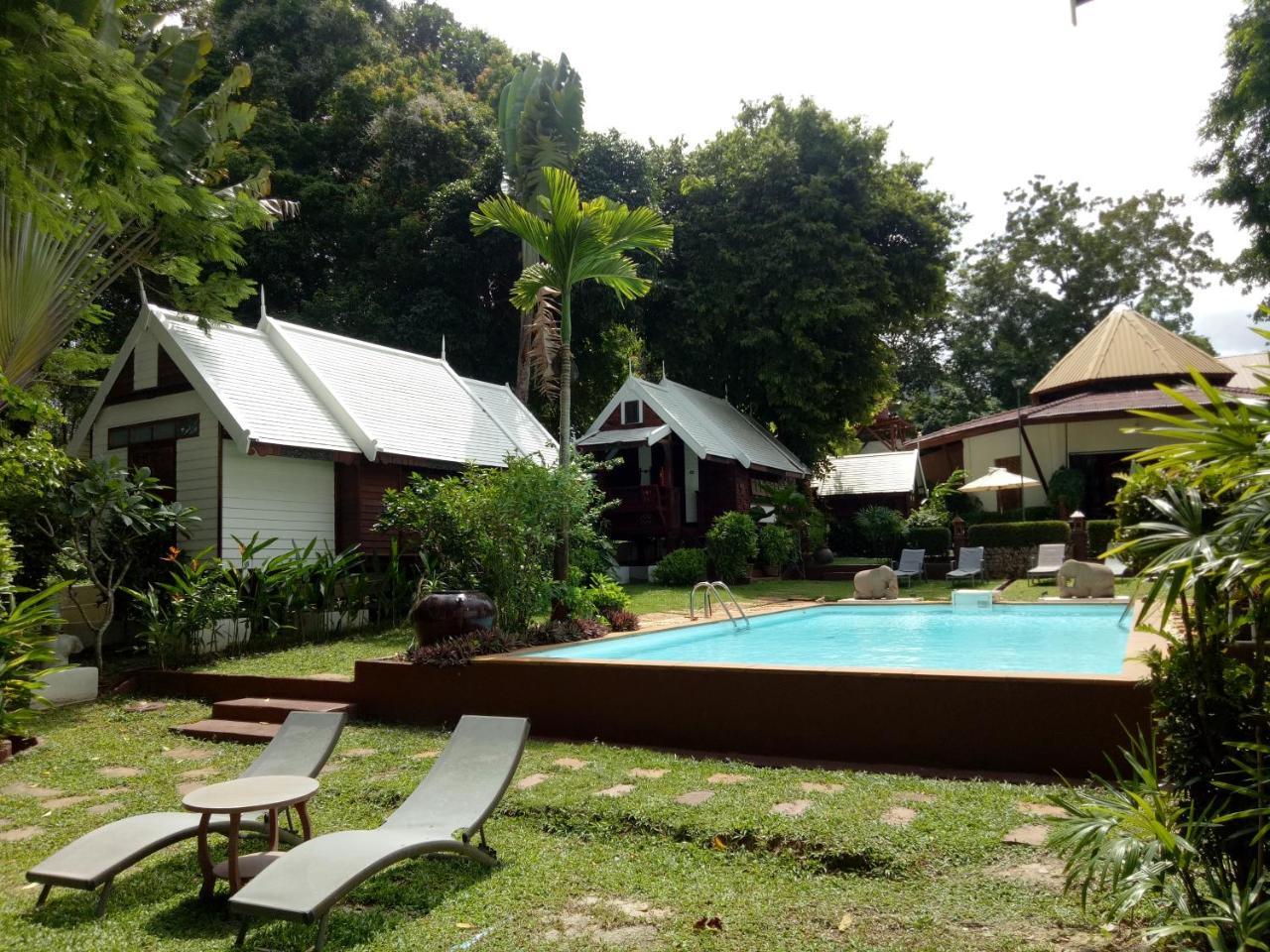 Le Passe-Temps Hotel Tha Lane Bay Exterior photo